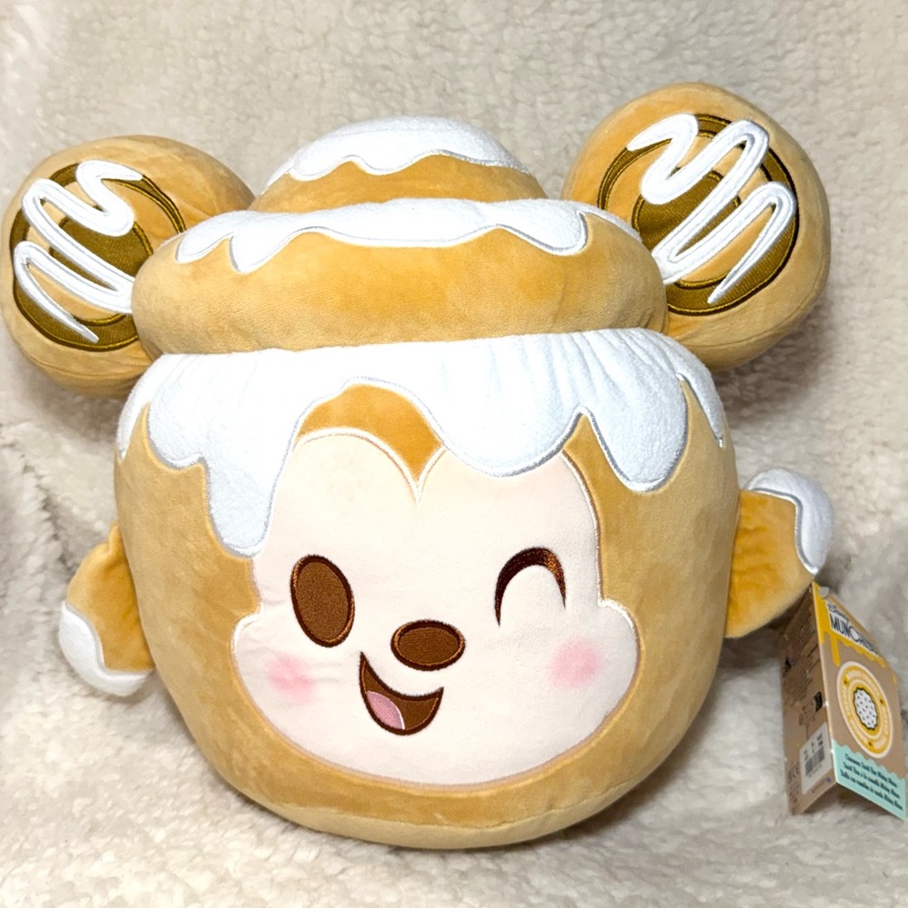Disney Munchlings Mickey Mouse Cinnamon Swirl Bun Scented Plush 14” NEW - Picture 3 of 4